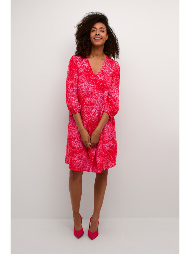 Платье CUpolly свободного кроя в красно-розовом узоре пейсли CULTURE
Платье CUpolly свободного кроя в красно-розовом узоре пейсли CULTURE