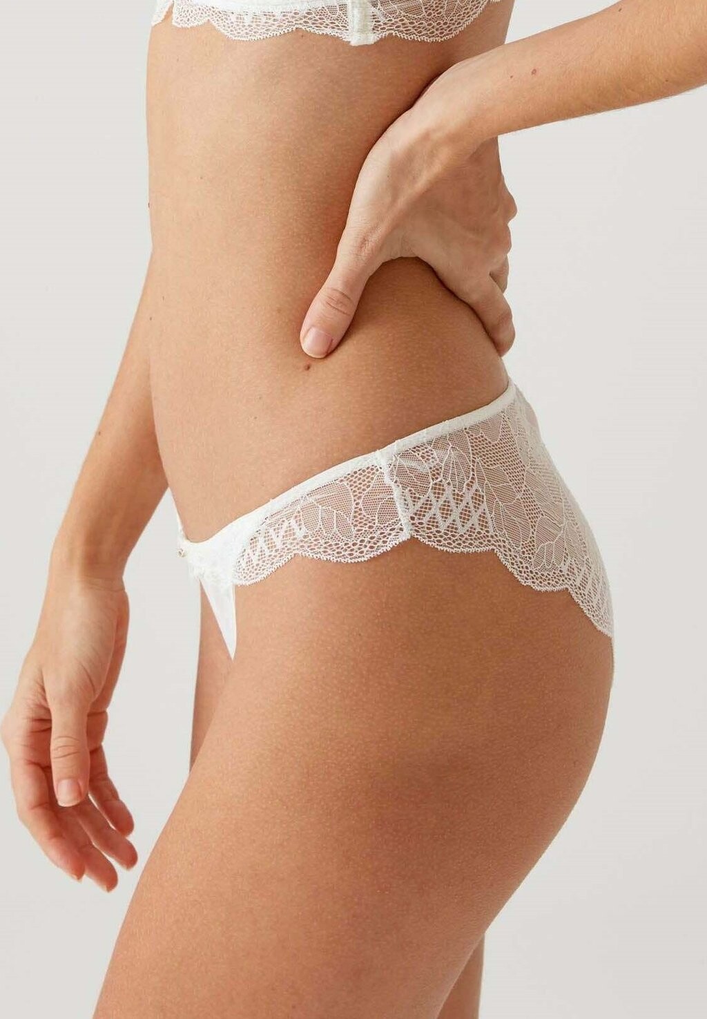 Трусы Viuma Milano, кремовый
Трусы Viuma Milano, кремовый