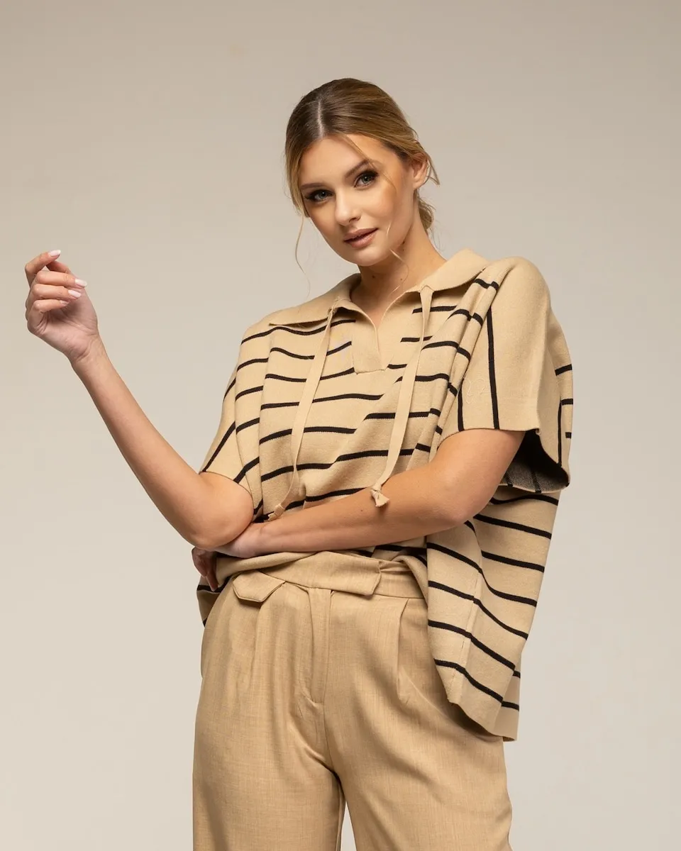 Женский свитер свободного покроя в полоску Tantra, цвет Camel
Женский свитер свободного покроя в полоску Tantra, цвет Camel