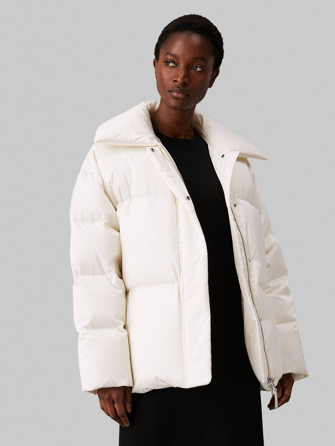 Куртка Calvin Klein Oversize fit, белый
Куртка Calvin Klein Oversize fit, белый