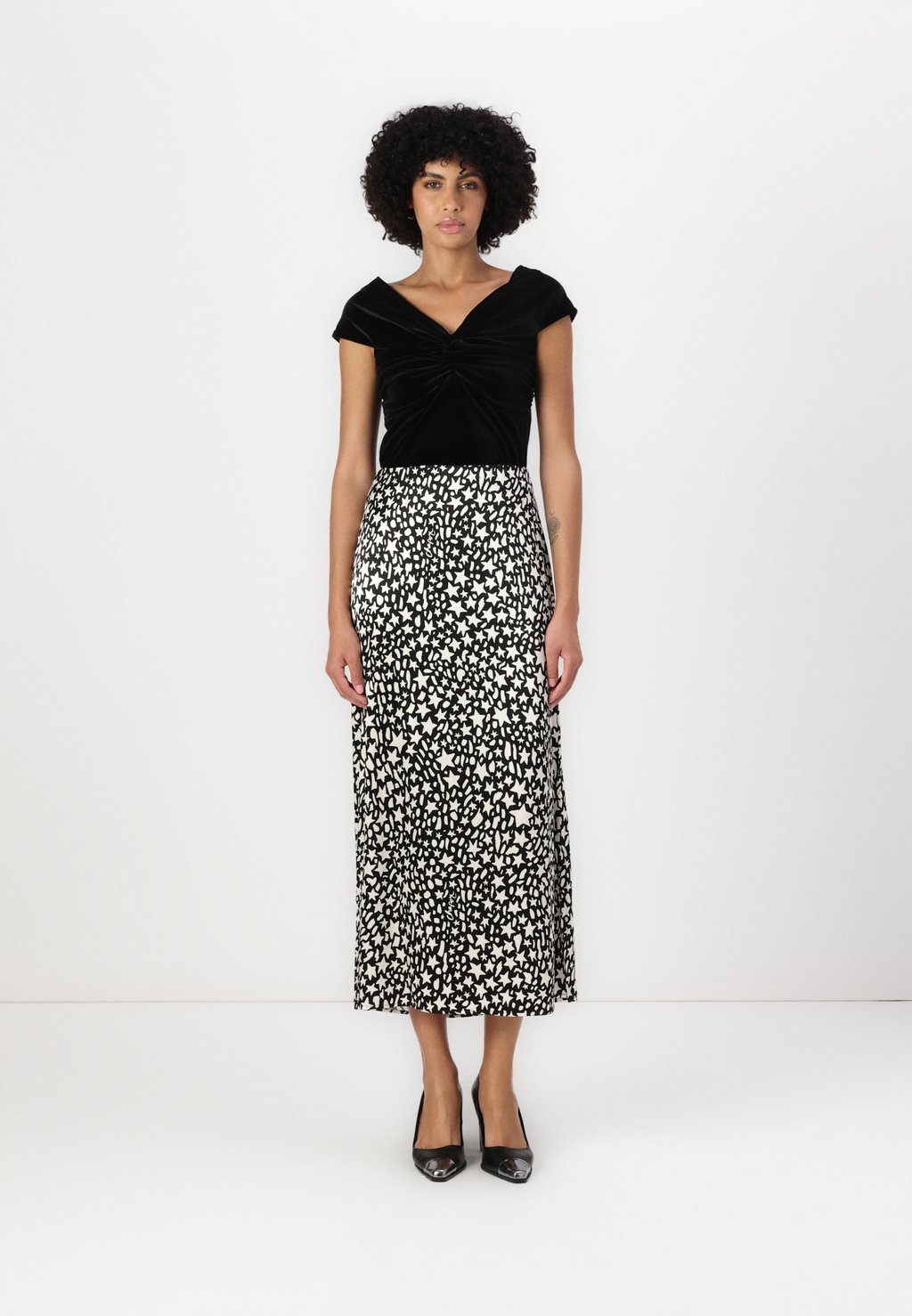Юбка макси LAURIE SKIRT Fabienne Chapot, черный
Юбка макси LAURIE SKIRT Fabienne Chapot, черный