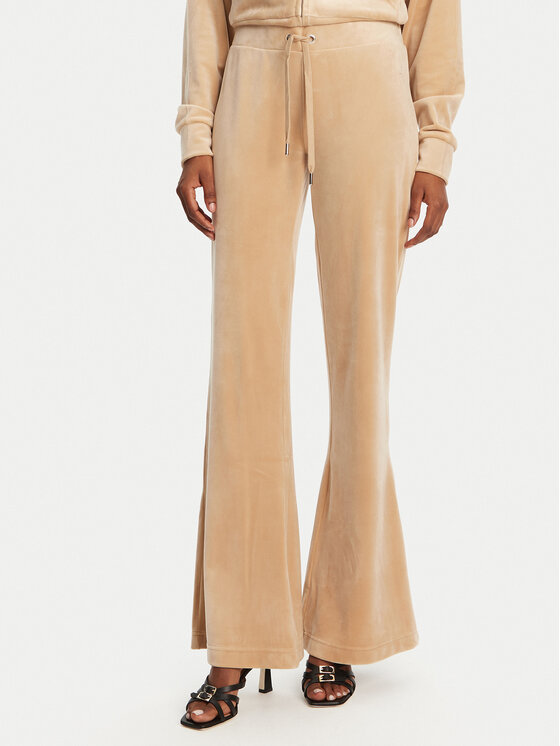 Спортивные штаны с расклешенными штанинами Christine JCWBJ125304 Juicy Couture, бежевый
Спортивные штаны с расклешенными штанинами Christine JCWBJ125304 Juicy Couture, бежевый