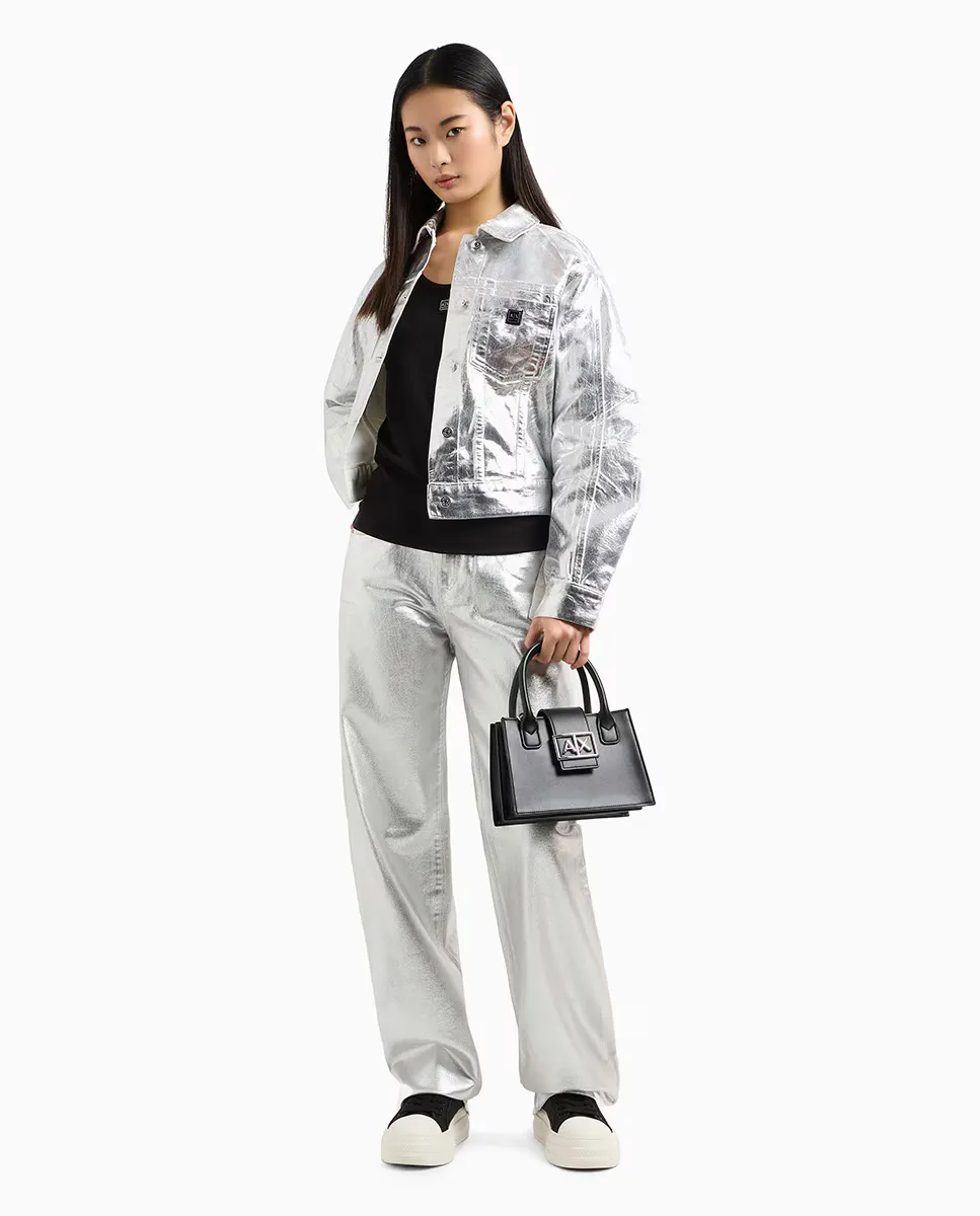 Женские брюки J52 с 5 карманами и низкой посадкой металлик Armani Exchange, серебряный
Женские брюки J52 с 5 карманами и низкой посадкой металлик Armani Exchange, серебряный