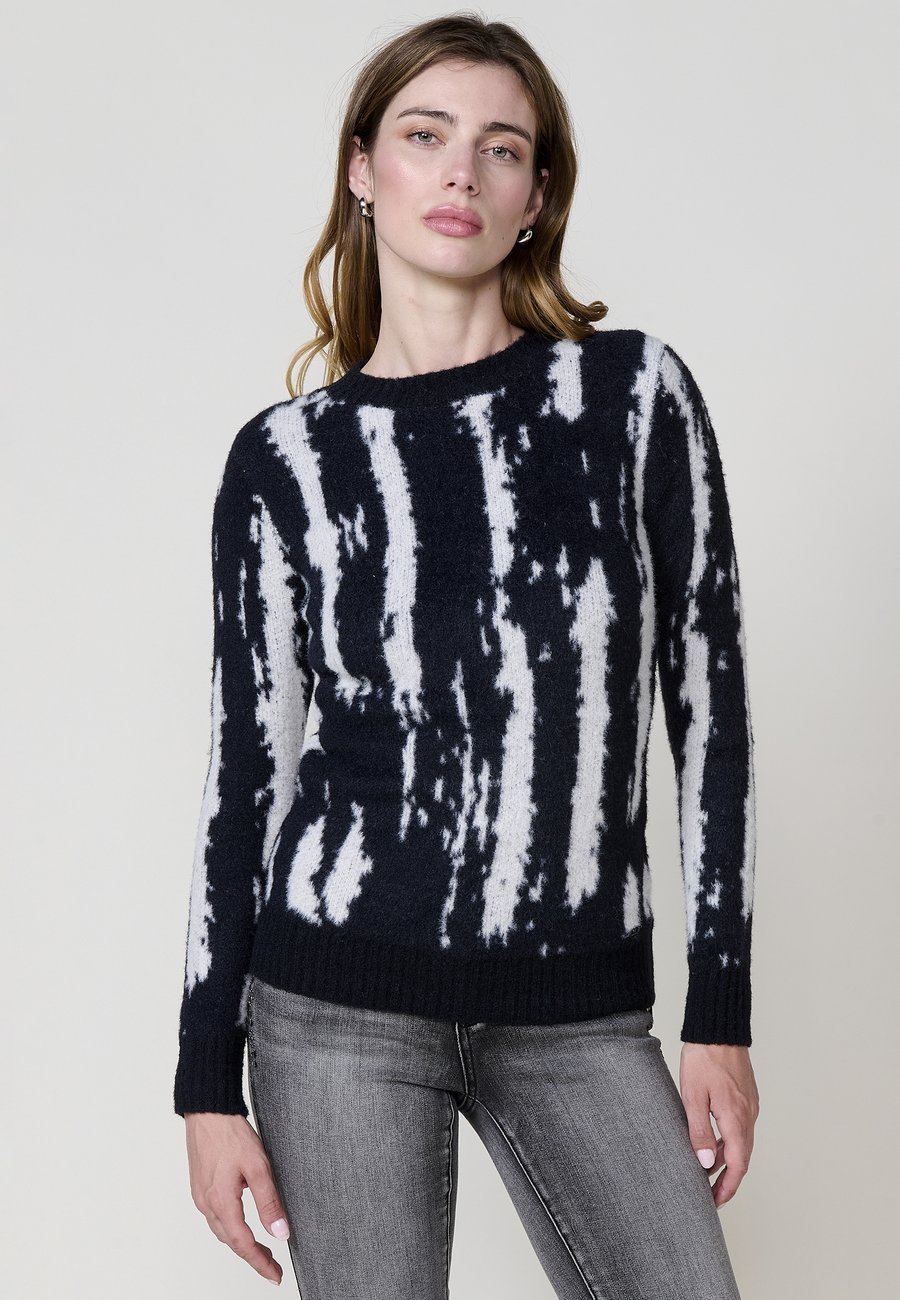 Джемпер Koroshi Jumper, Black
Джемпер Koroshi Jumper, Black