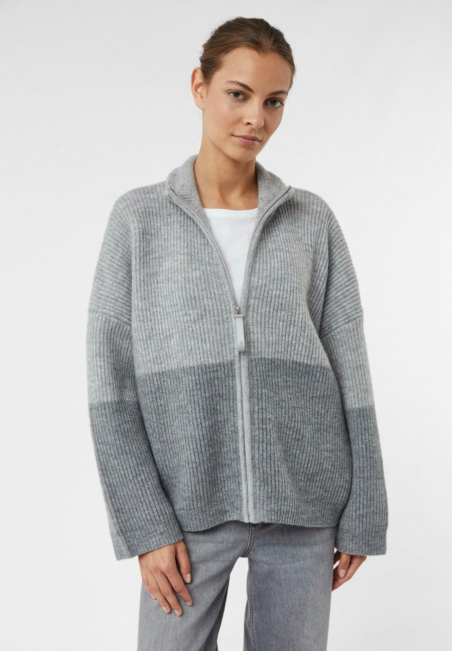 Кардиган comma Cardigan, Steingrau/Grey
Кардиган comma Cardigan, Steingrau/Grey