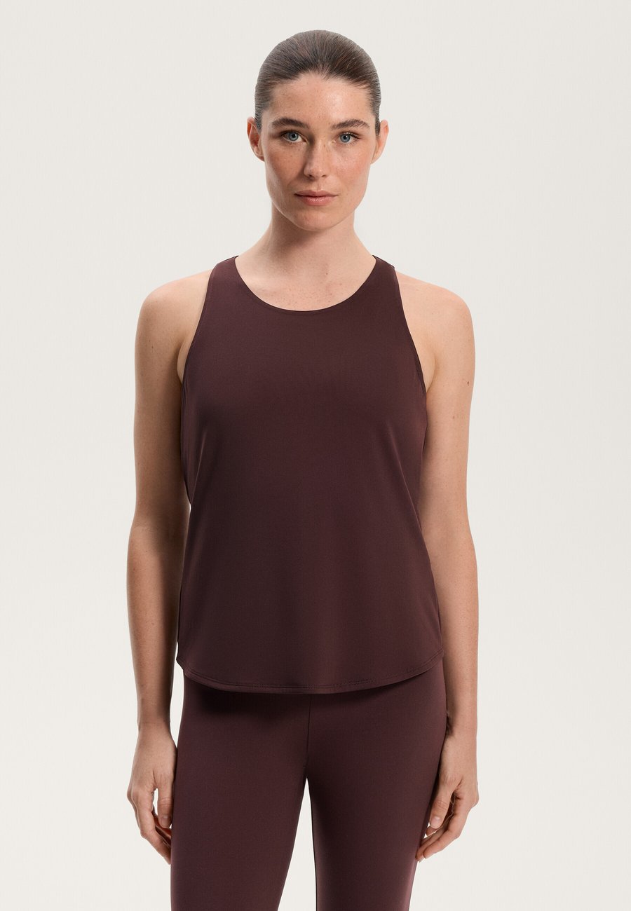 Топ OYSHO CROSS-BACK, Mottled Brown
Топ OYSHO CROSS-BACK, Mottled Brown