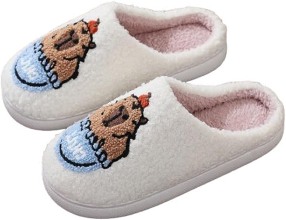 Забавные тапочки для женщин и мужчин, мягкие плюшевые пушистые с мультяшными животными, теплые, с нескользящей подошвой, для дома и внутреннего использования Generic, Capybara
Забавные тапочки для женщин и мужчин, мягкие плюшевые пушистые с мультяшными животными, теплые, с нескользящей подошвой, для дома и внутреннего использования Generic, Capybara