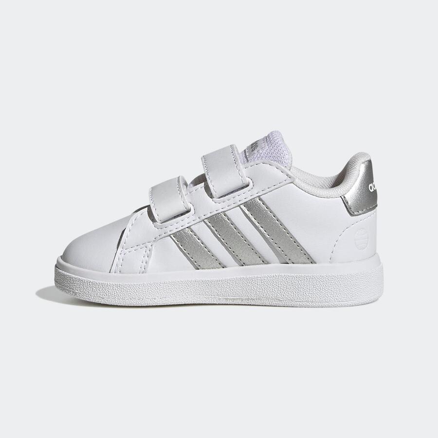 ADIDAS Детские кроссовки Grand Court 2.0 белые/серебристые
ADIDAS Детские кроссовки Grand Court 2.0 белые/серебристые