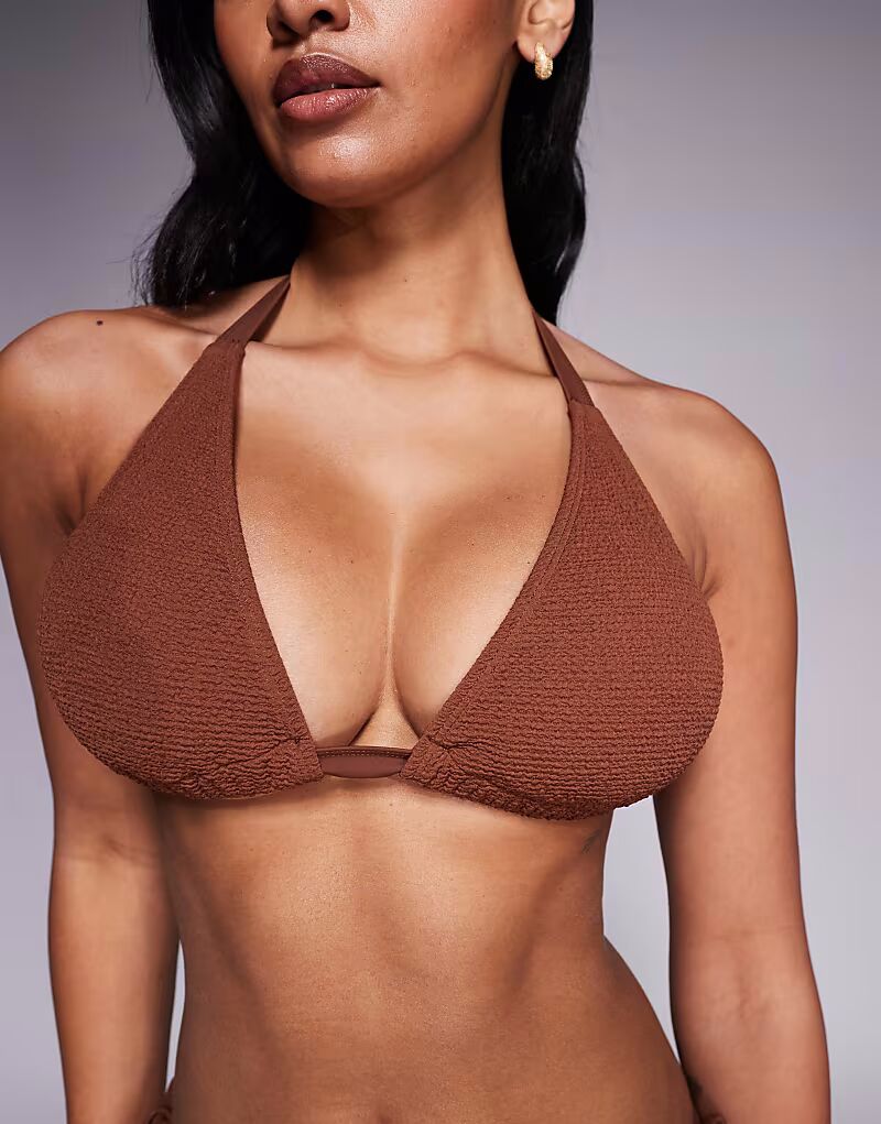 Купальник-топ с треугольными чашечками Fuller, коричневый, с присборенным лифом Ivory Rose Lingerie
Купальник-топ с треугольными чашечками Fuller, коричневый, с присборенным лифом Ivory Rose Lingerie