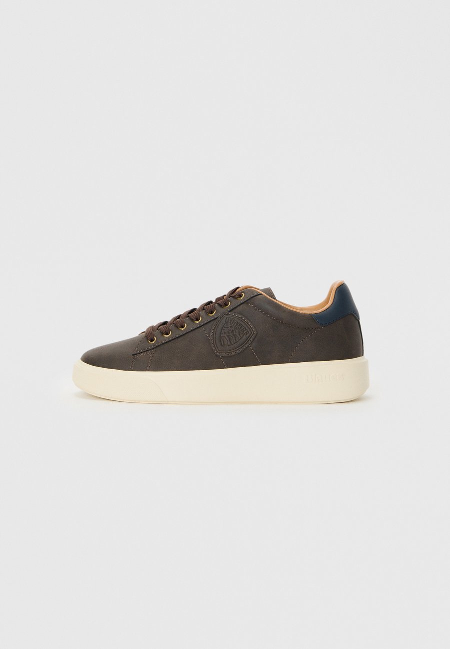 Кроссовки Blauer BUCK, Dark Brown/Navy/Dark Brown
Кроссовки Blauer BUCK, Dark Brown/Navy/Dark Brown