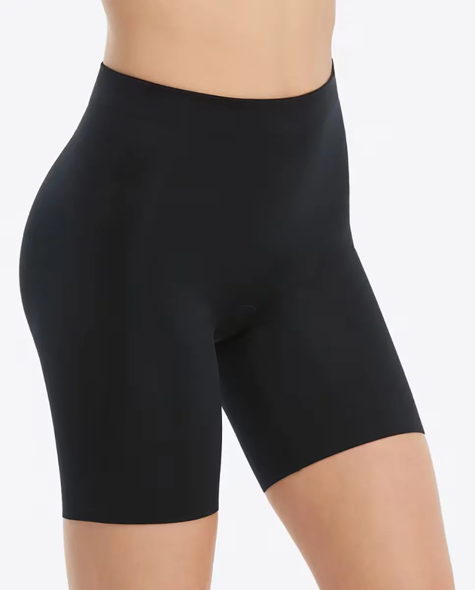 Корректирующие брюки с набивкой Spanx, черный
Корректирующие брюки с набивкой Spanx, черный