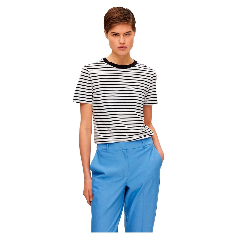 Футболка Selected My Essential, черный
Футболка Selected My Essential, черный