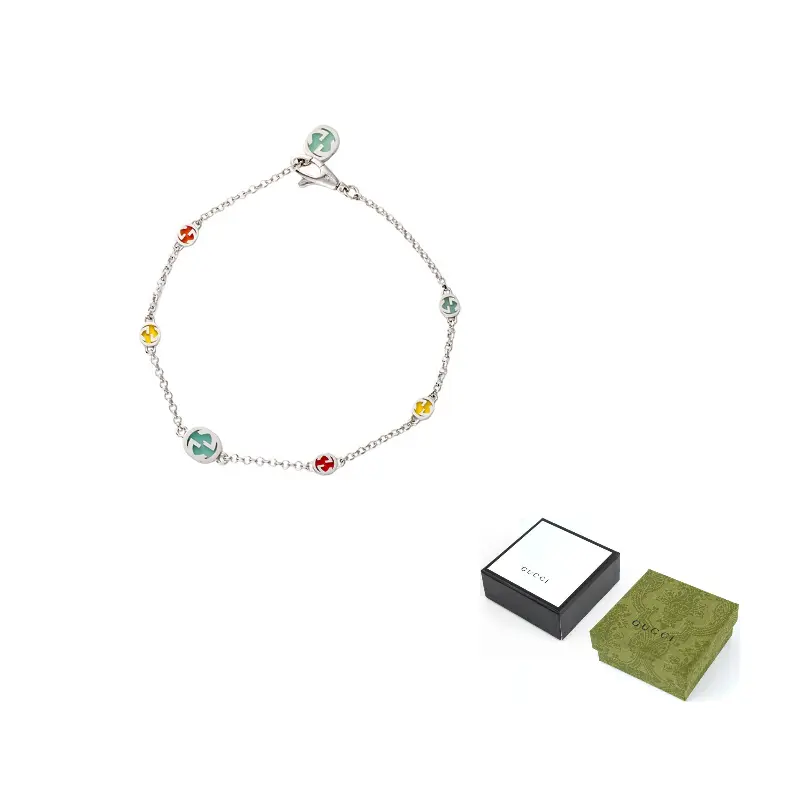 Переплетающийся G эмалевый браслет GUCCI, серебряный
Переплетающийся G эмалевый браслет GUCCI, серебряный