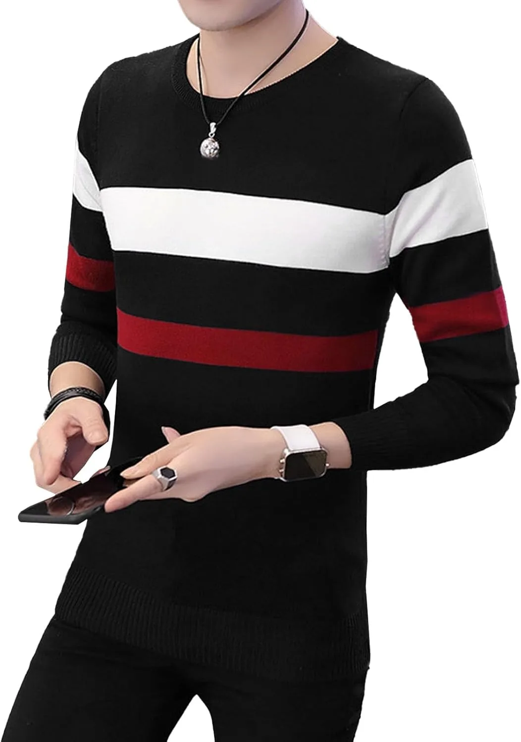 Мужской свитер с контрастными полосками
Мужской свитер с контрастными полосками