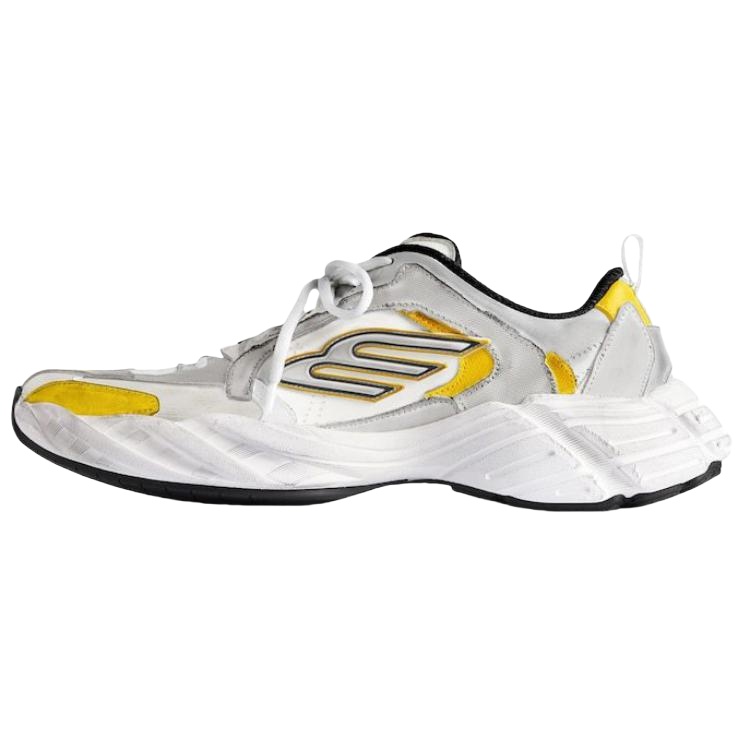 Кроссовки понедельника Balenciaga
Кроссовки понедельника Balenciaga