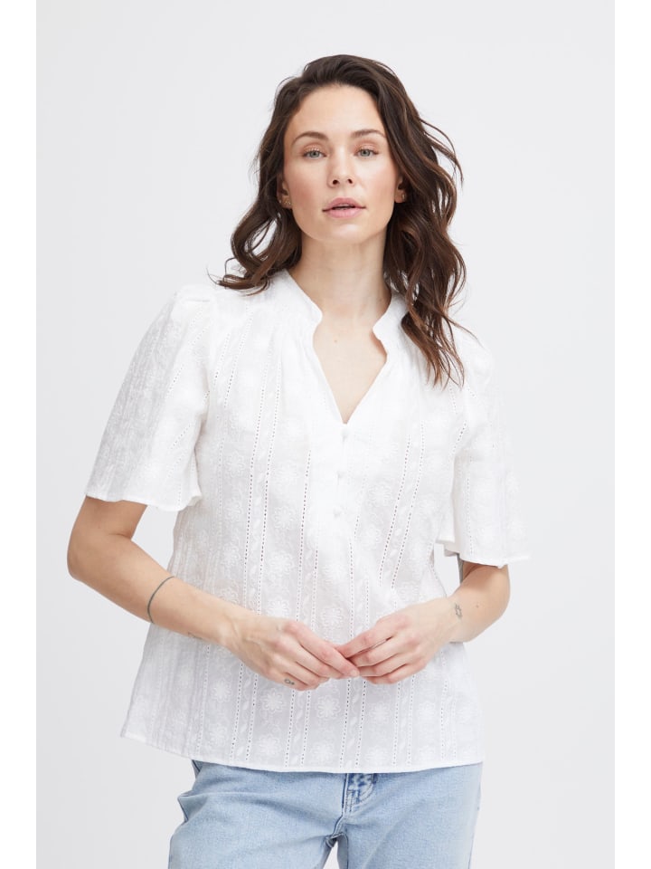 Блуза PULZ Jeans Shirtbluse PZWILLA Blouse 50208169 feminine Bluse mit Lochbordüre, белый
Блуза PULZ Jeans Shirtbluse PZWILLA Blouse 50208169 feminine Bluse mit Lochbordüre, белый