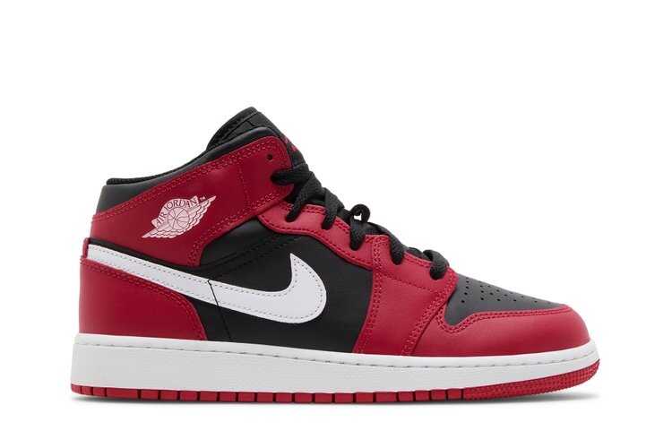 Кроссовки Air Jordan 1 Mid GS, цвет Gym Red Black White
Кроссовки Air Jordan 1 Mid GS, цвет Gym Red Black White