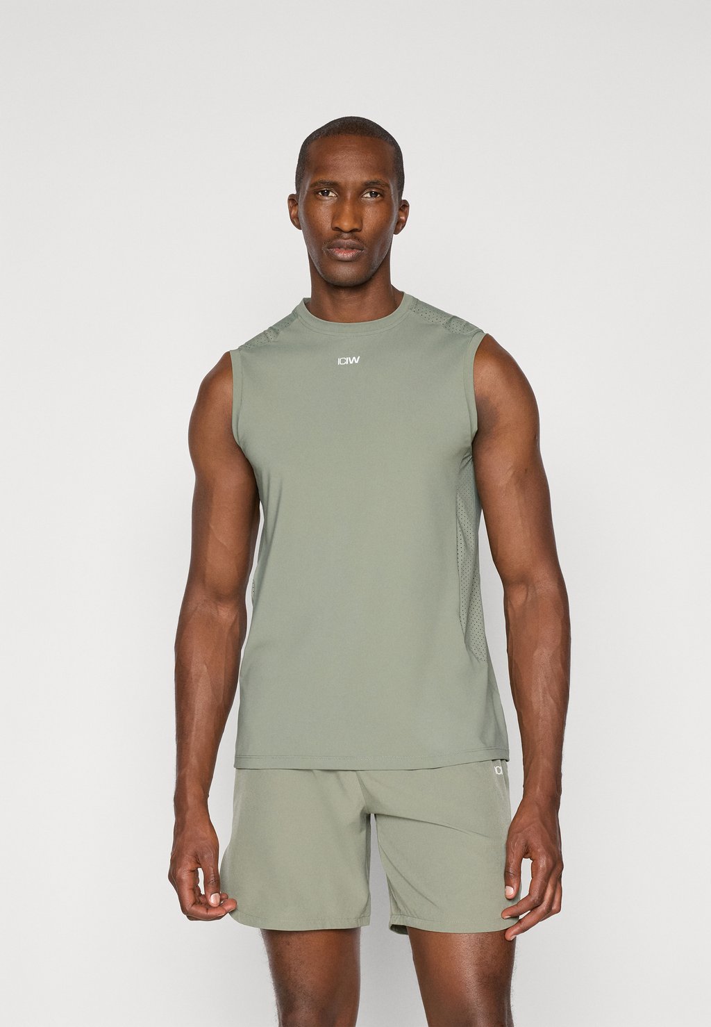 Майка MIRAGE TANK MEN ICANIWILL, зеленый
Майка MIRAGE TANK MEN ICANIWILL, зеленый