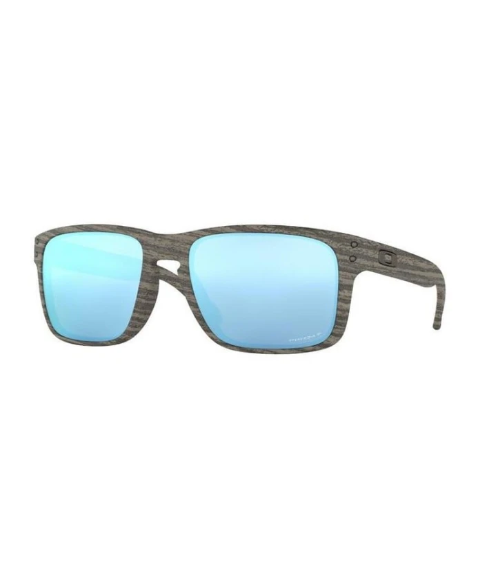 Солнцезащитные очки Holbrook Oakley, серый
Солнцезащитные очки Holbrook Oakley, серый