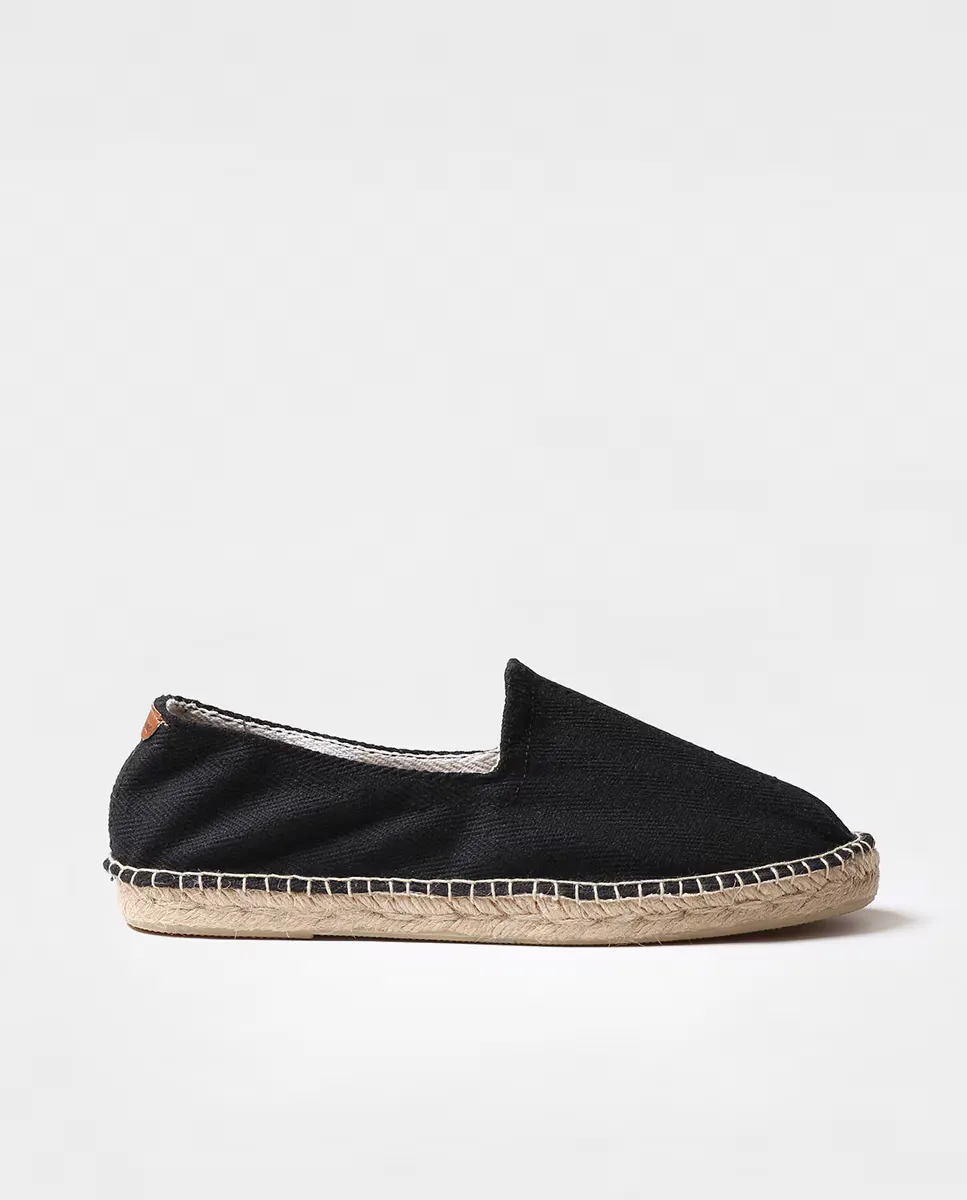 Эспадрильи мужские из однотонной ткани без застежки Toni Pons, черный
Эспадрильи мужские из однотонной ткани без застежки Toni Pons, черный