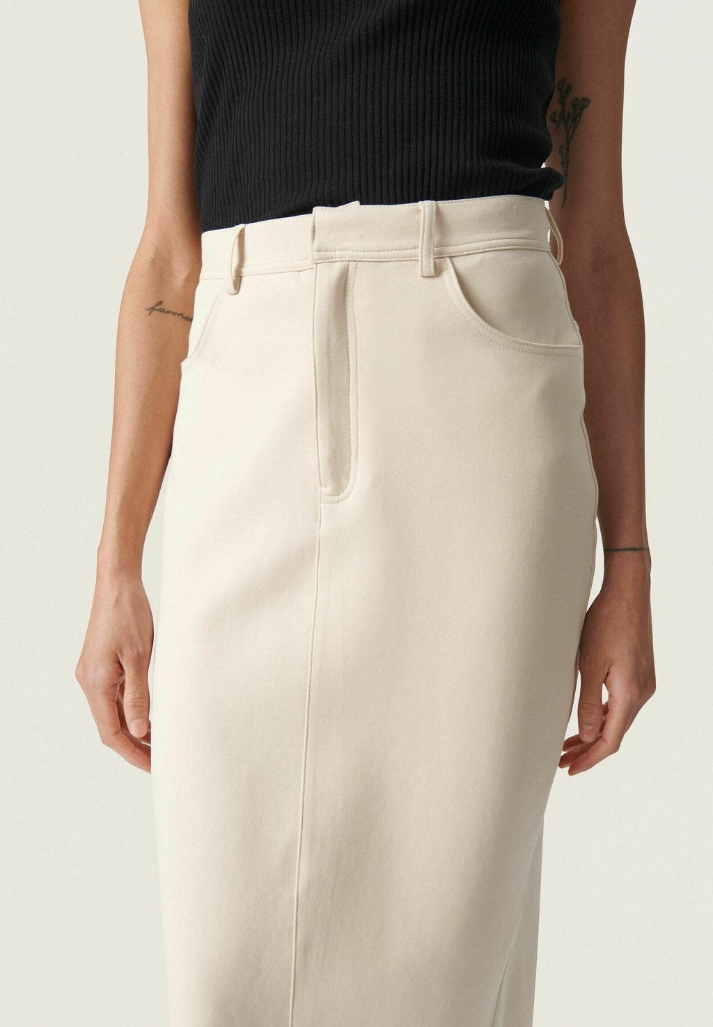 Юбка макси SLANASTASIA SKIRT Soaked in Luxury, бежевый
Юбка макси SLANASTASIA SKIRT Soaked in Luxury, бежевый