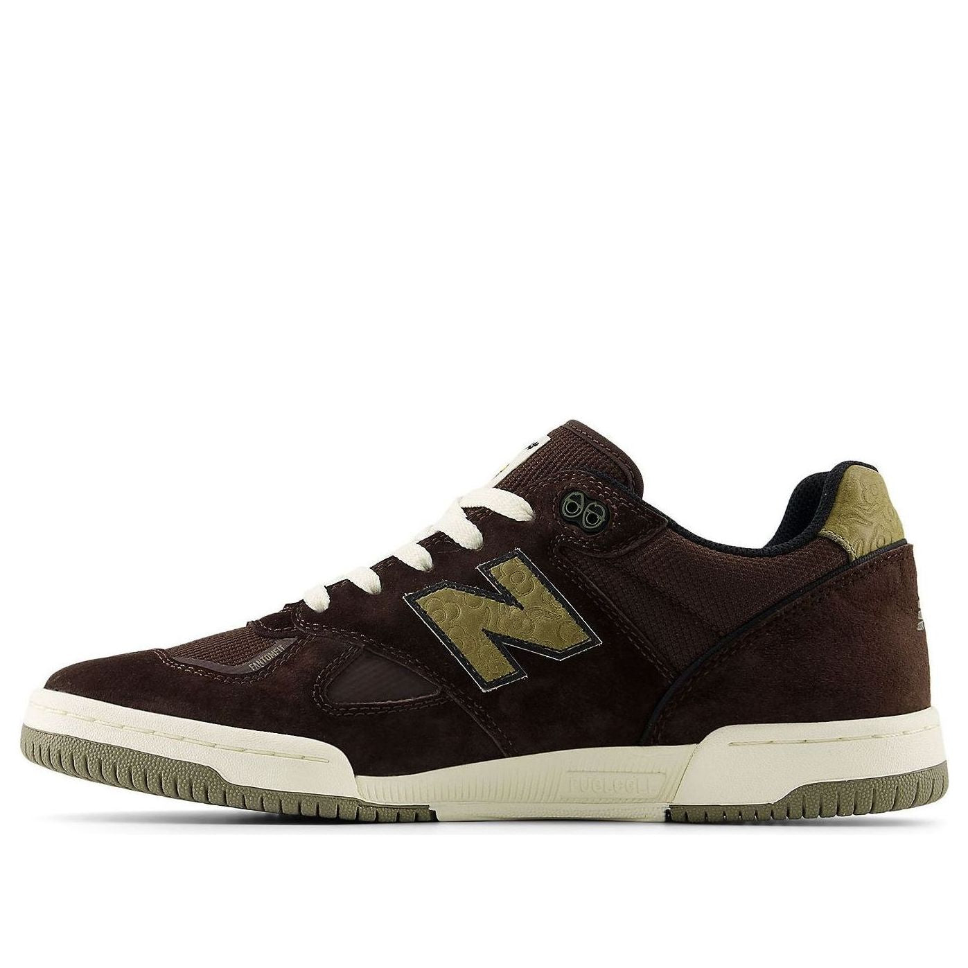 Кроссовки New Balance x Krook Tom Knox 600 'Chocolate Olive'
Кроссовки New Balance x Krook Tom Knox 600 'Chocolate Olive'