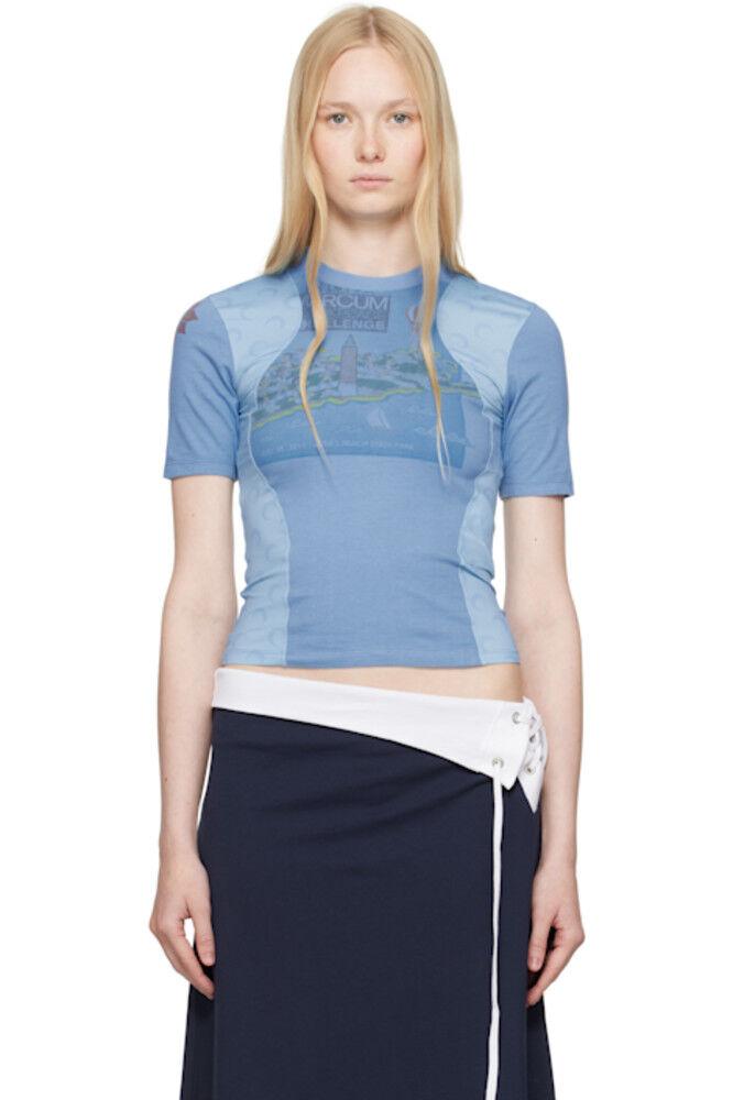 Синяя футболка с регенерированным рисунком для малышей Marine Serre
Синяя футболка с регенерированным рисунком для малышей Marine Serre