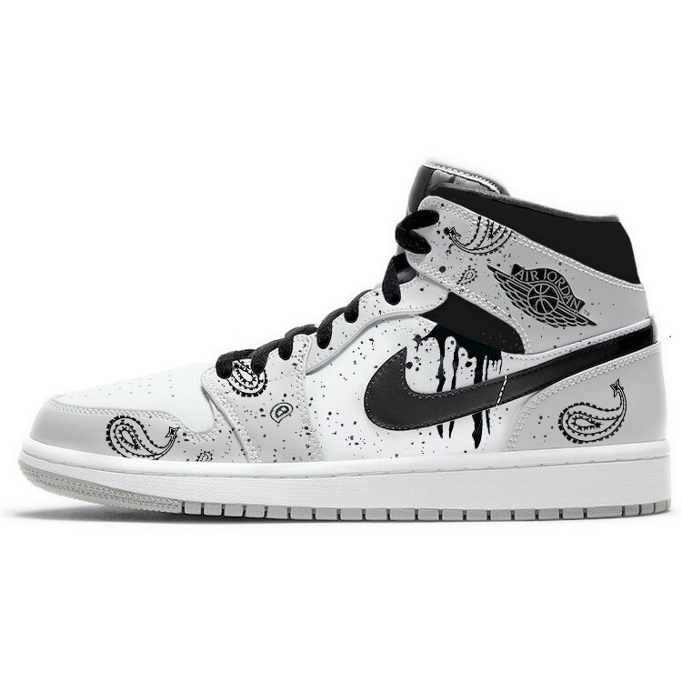 Кроссовки Air Jordan 1 Vintage Basketball Shoes Men Mid-top White/gray/black, серый
Кроссовки Air Jordan 1 Vintage Basketball Shoes Men Mid-top White/gray/black, серый