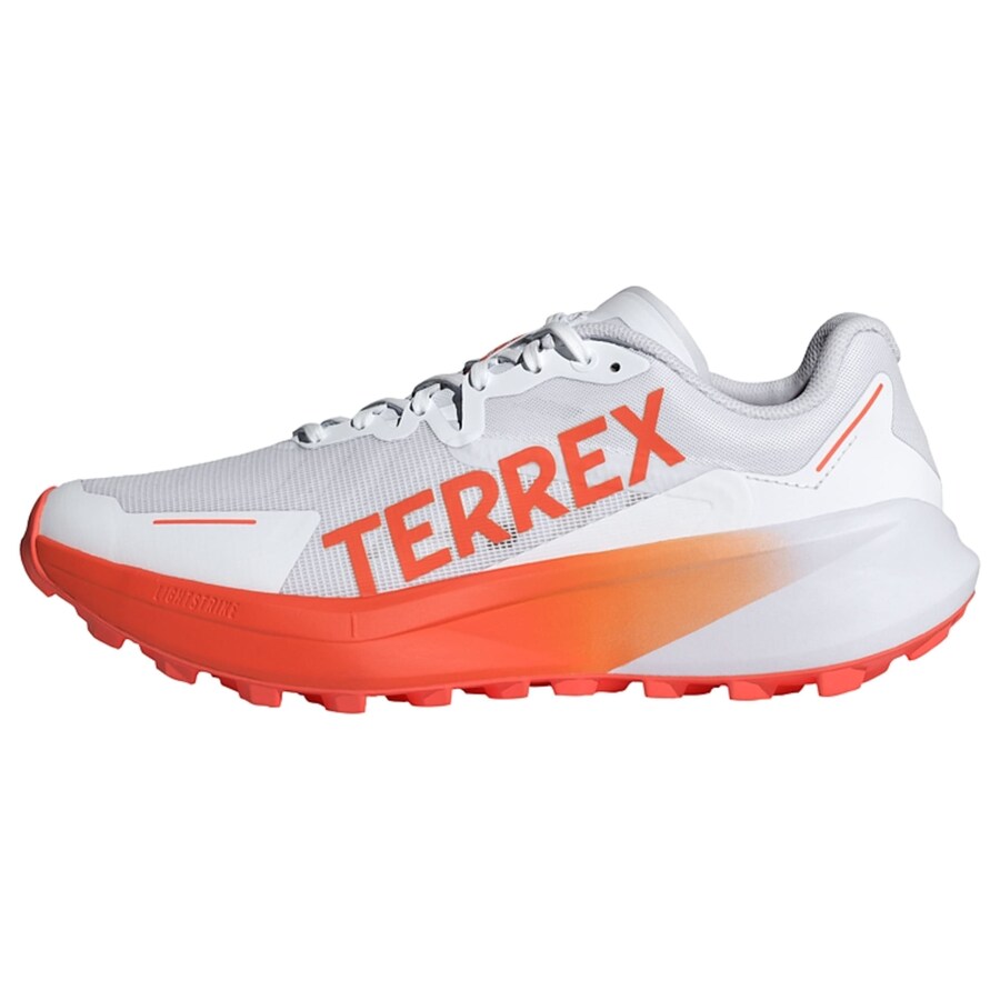 Кроссовки для бега ADIDAS TERREX Agravic 3, белый 
Кроссовки для бега ADIDAS TERREX Agravic 3, белый
