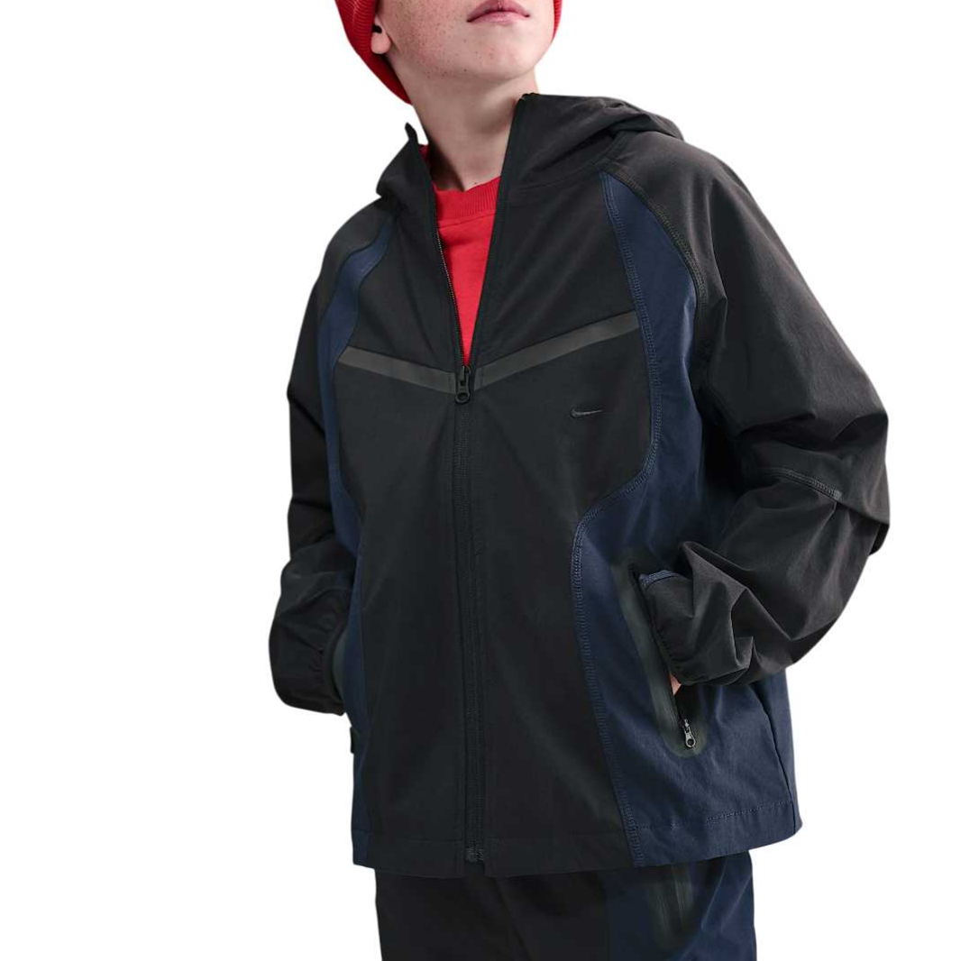 Детская куртка Nike, черный
Детская куртка Nike, черный