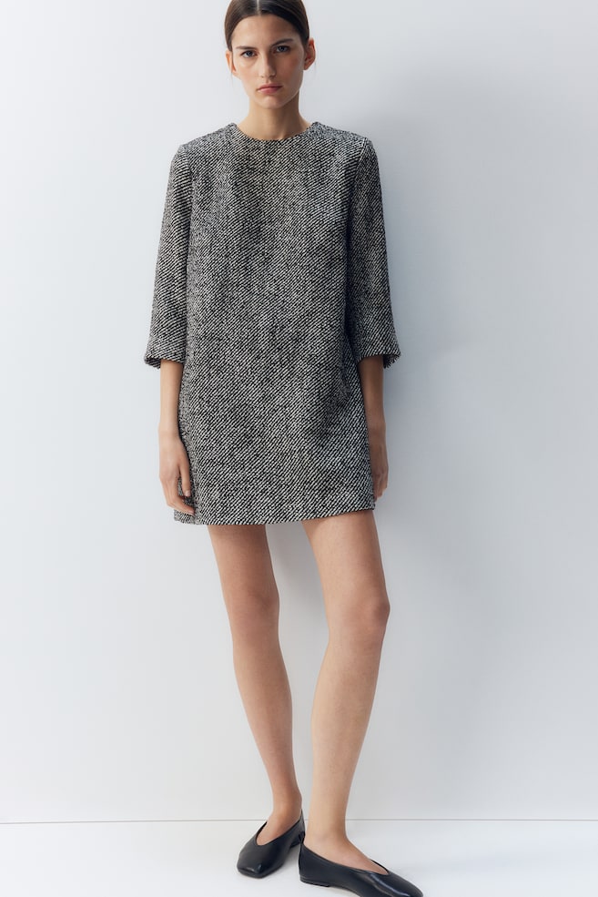 Платье-Букле в А-силуэте H&M, черный
Платье-Букле в А-силуэте H&M, черный