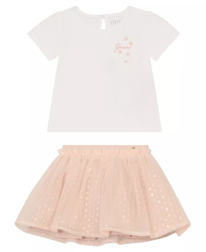 Девочка 2-предметный комплект: футболка с коротким рукавом и юбка из сетки с пайетками GUESS
Девочка 2-предметный комплект: футболка с коротким рукавом и юбка из сетки с пайетками GUESS