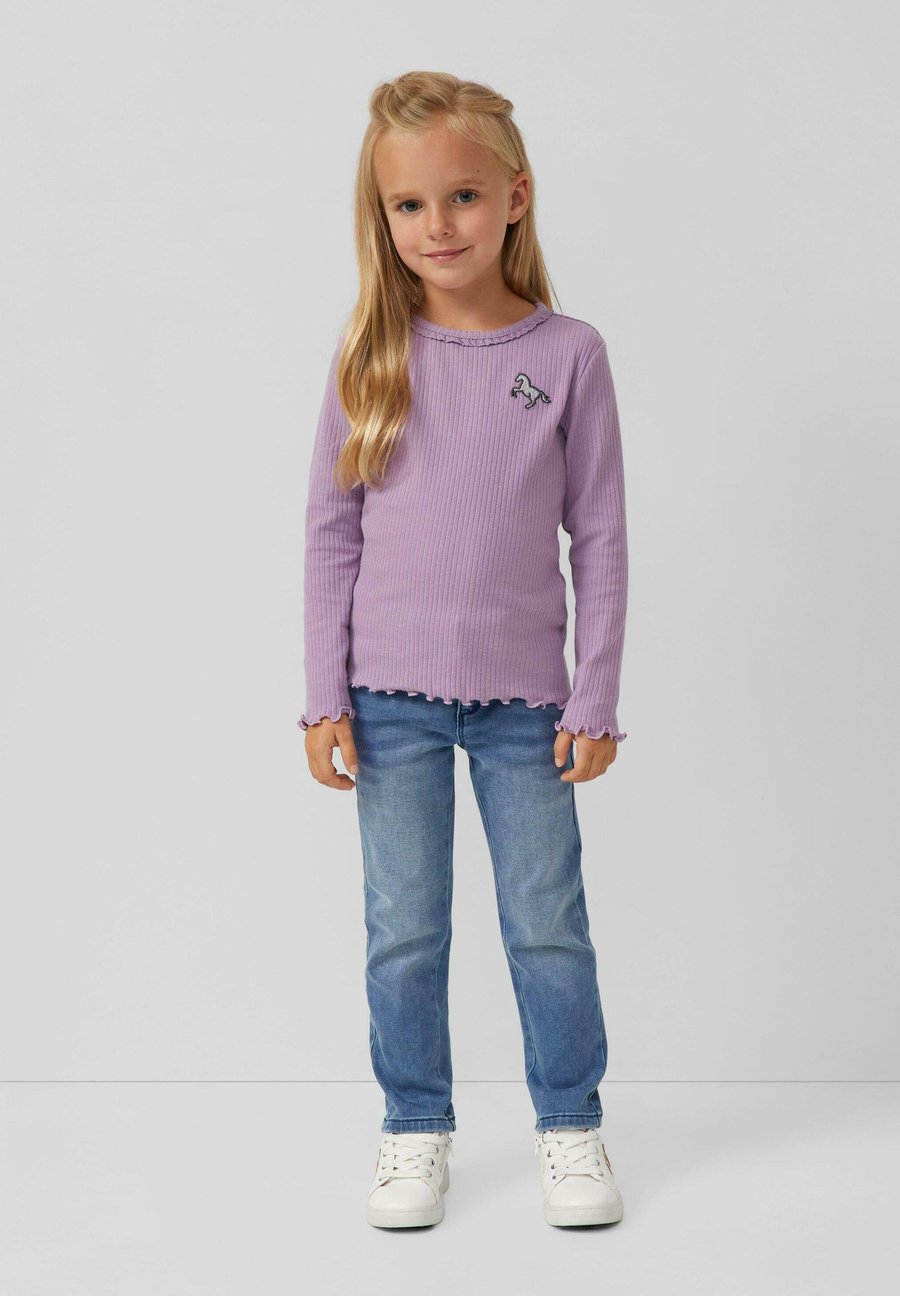 Топ s.Oliver Long sleeved top, Lila/Purple
Топ s.Oliver Long sleeved top, Lila/Purple