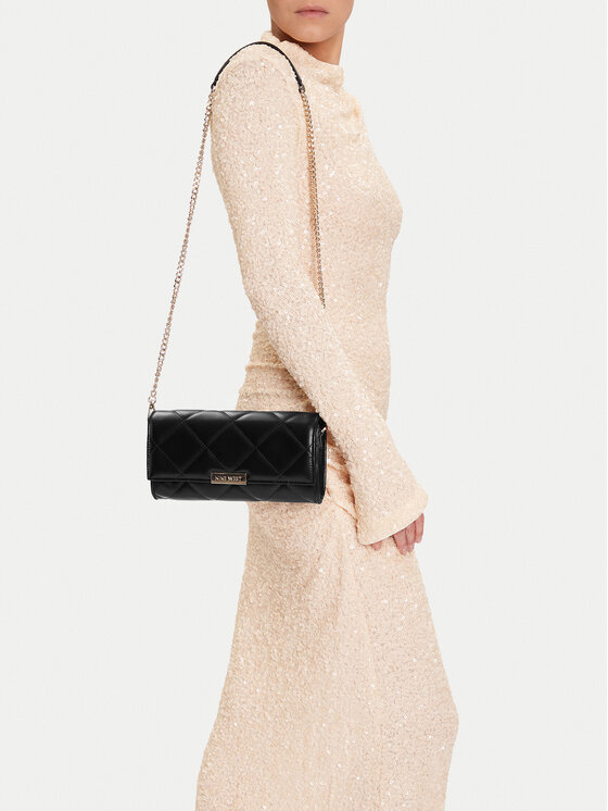 Сумка CEO-MONTANA-LDA7800A Nine West, черный
Сумка CEO-MONTANA-LDA7800A Nine West, черный