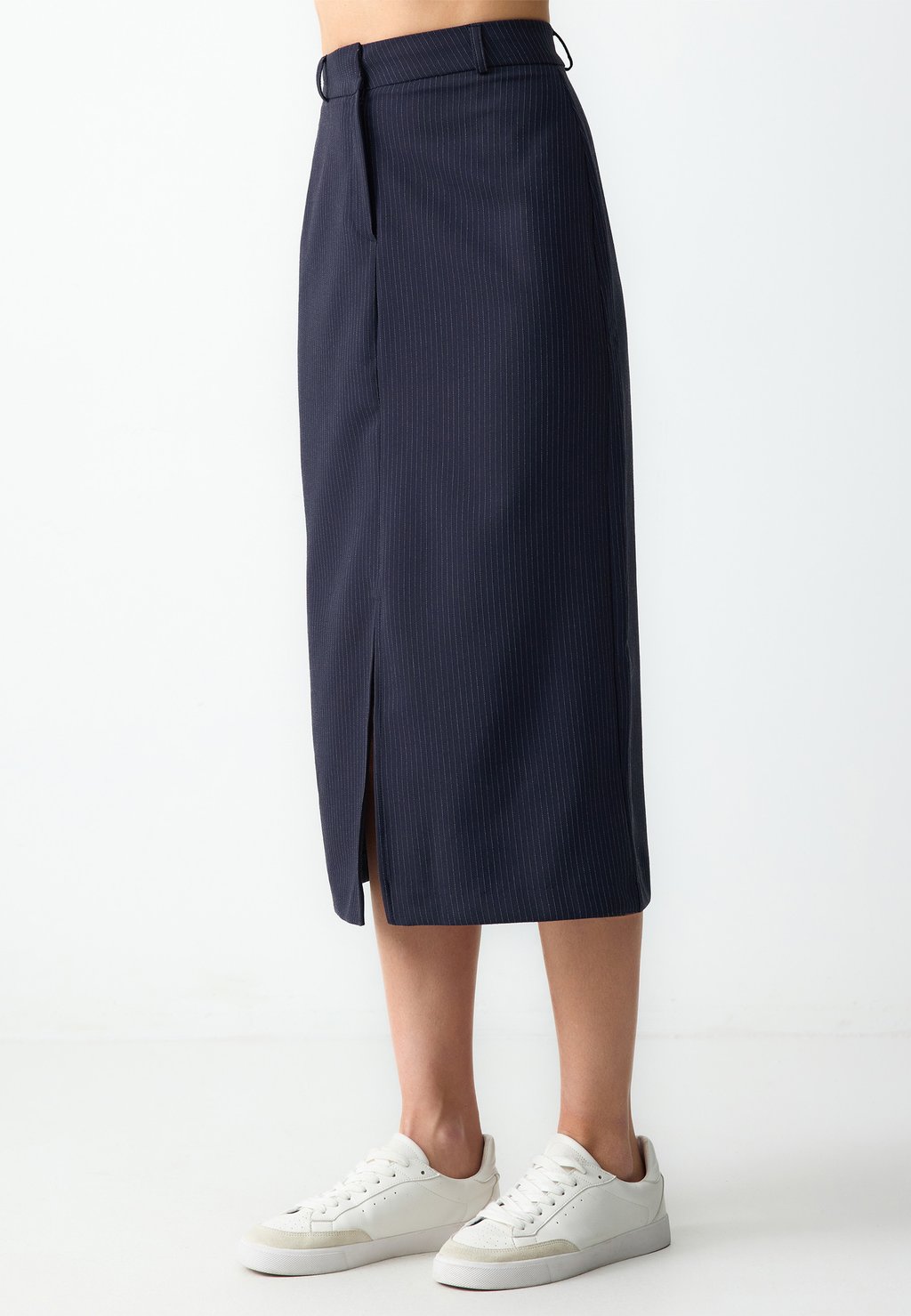 Юбка-карандаш PINSTRIPE MIDI Jimmy Key, темно-синий
Юбка-карандаш PINSTRIPE MIDI Jimmy Key, темно-синий
