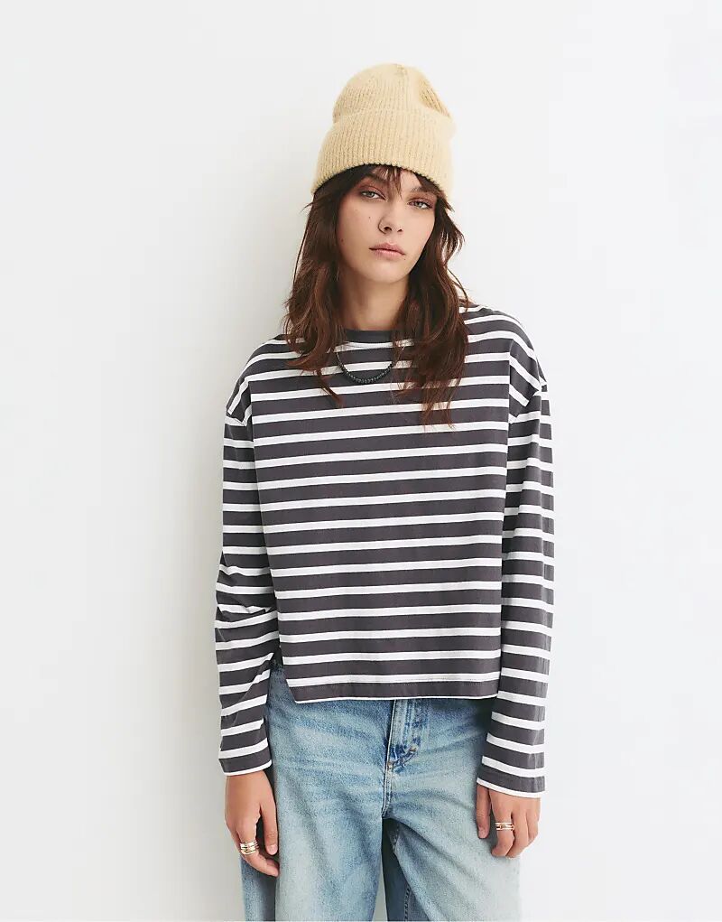 Футболка свободного кроя Pull&Bear Striped в полоску
Футболка свободного кроя Pull&Bear Striped в полоску
