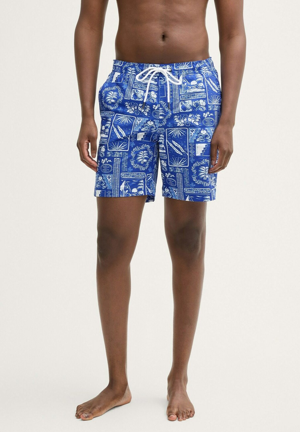 Шорты для плавания TOM TAILOR DENIM, цвет Royal Blue Hawai Print
Шорты для плавания TOM TAILOR DENIM, цвет Royal Blue Hawai Print