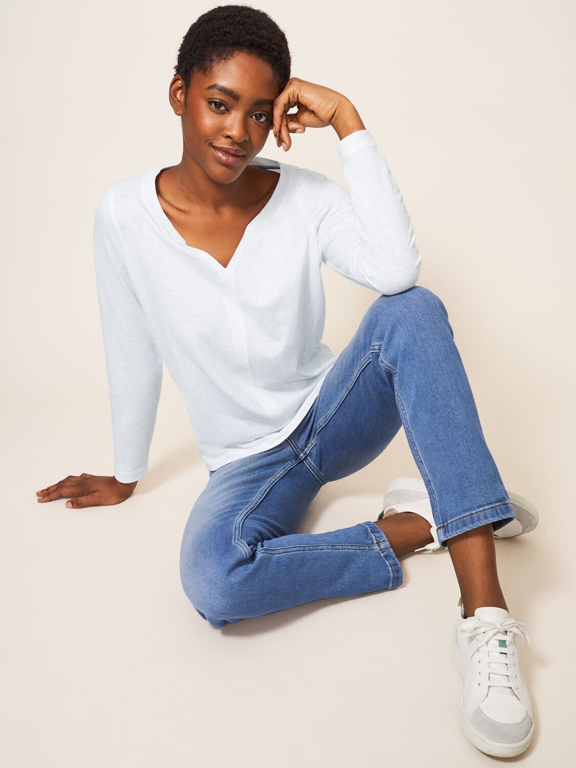 Хлопковая футболка с длинными рукавами White Stuff Nelly, ярко-белый
Хлопковая футболка с длинными рукавами White Stuff Nelly, ярко-белый