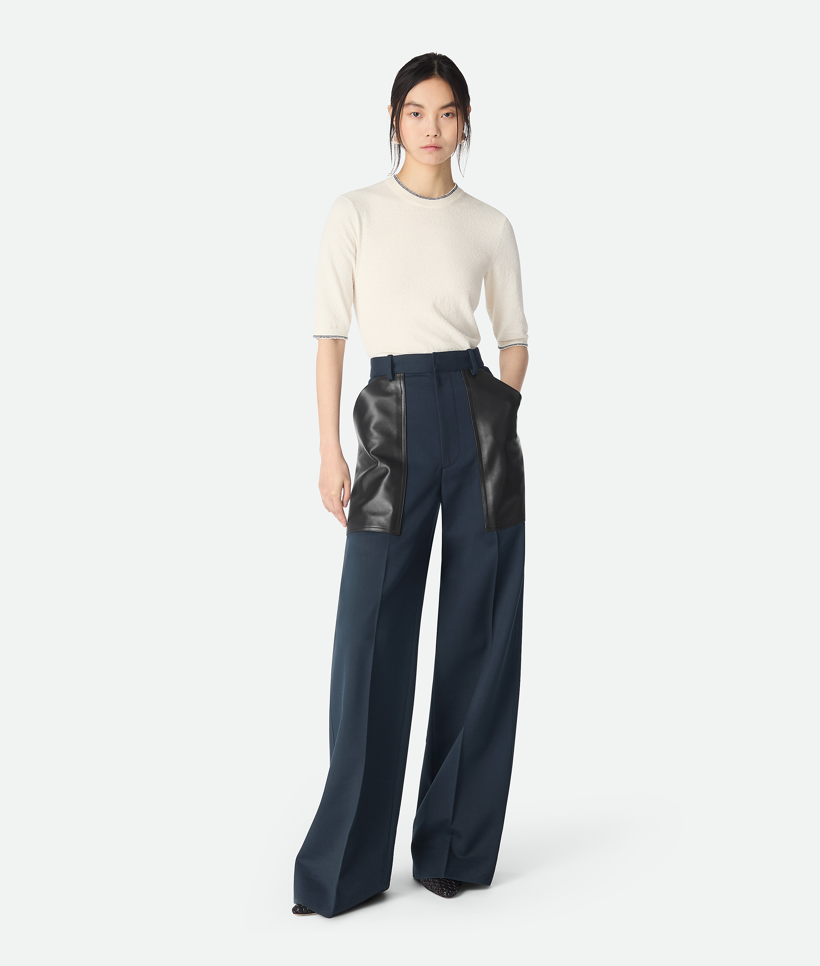 Wool and cotton pants BOTTEGA VENETA, полуночно-синий
Wool and cotton pants BOTTEGA VENETA, полуночно-синий