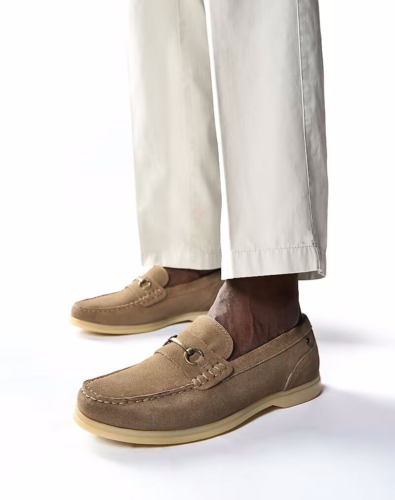 Лоферы Base London Snapper бежевого цвета
Лоферы Base London Snapper бежевого цвета