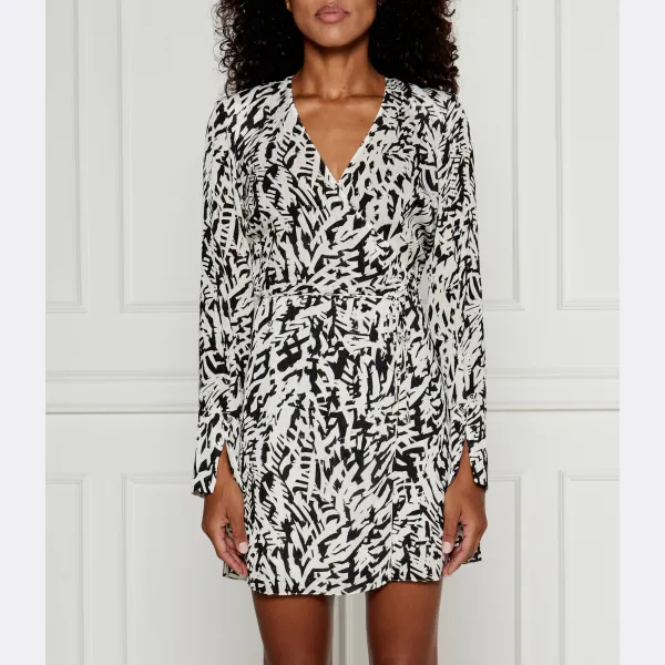 Платье Patrizia Pepe, черный
Платье Patrizia Pepe, черный