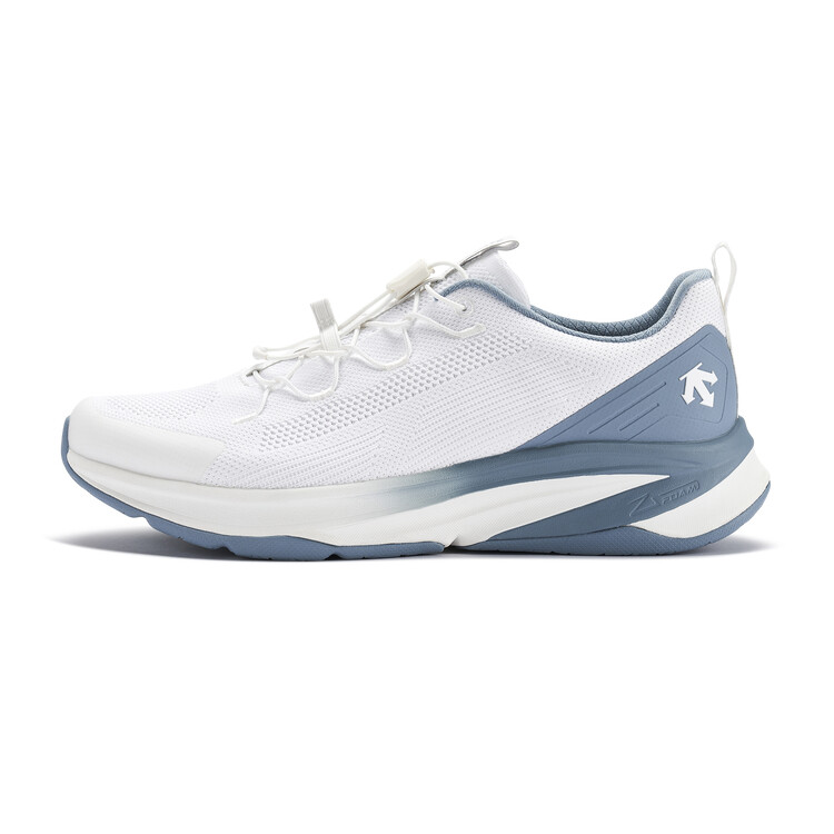 Кроссовки для бега женские с низким верхом, белые/синие Descente
Кроссовки для бега женские с низким верхом, белые/синие Descente