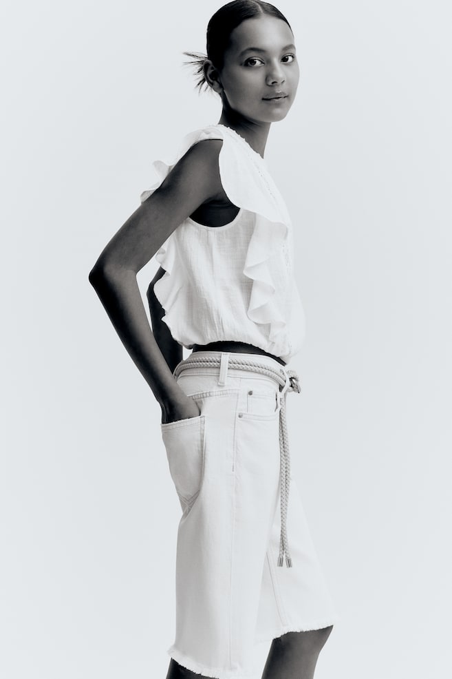 Джинсовые шорты H&M, белый
Джинсовые шорты H&M, белый