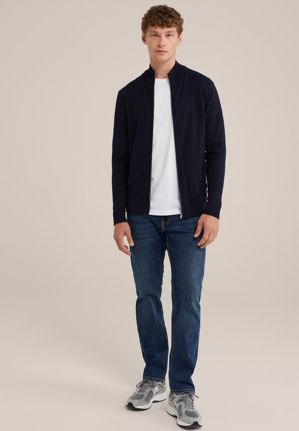 Кардиган THE COMFORT WE Fashion, темно-синий
Кардиган THE COMFORT WE Fashion, темно-синий