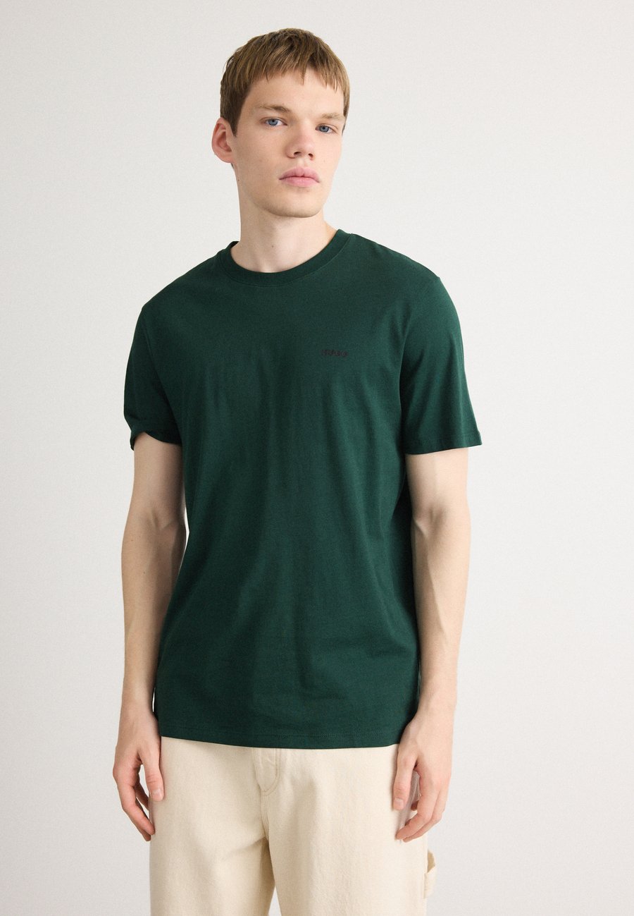 Футболка HUGO DERO, Open Green/Green
Футболка HUGO DERO, Open Green/Green