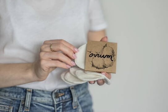 Подушечка для снятия макияжа Ovium 1 шт.
Подушечка для снятия макияжа Ovium 1 шт.