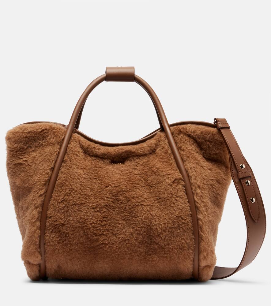 Сумка-тоут Marine Small из альпаки, шерсти и шелка Max Mara, Cammello
Сумка-тоут Marine Small из альпаки, шерсти и шелка Max Mara, Cammello