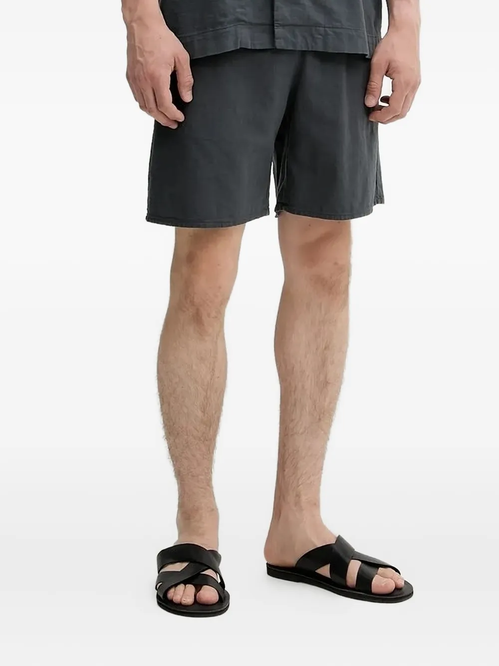 Шорты с накладным карманом Won Hundred, черный
Шорты с накладным карманом Won Hundred, черный