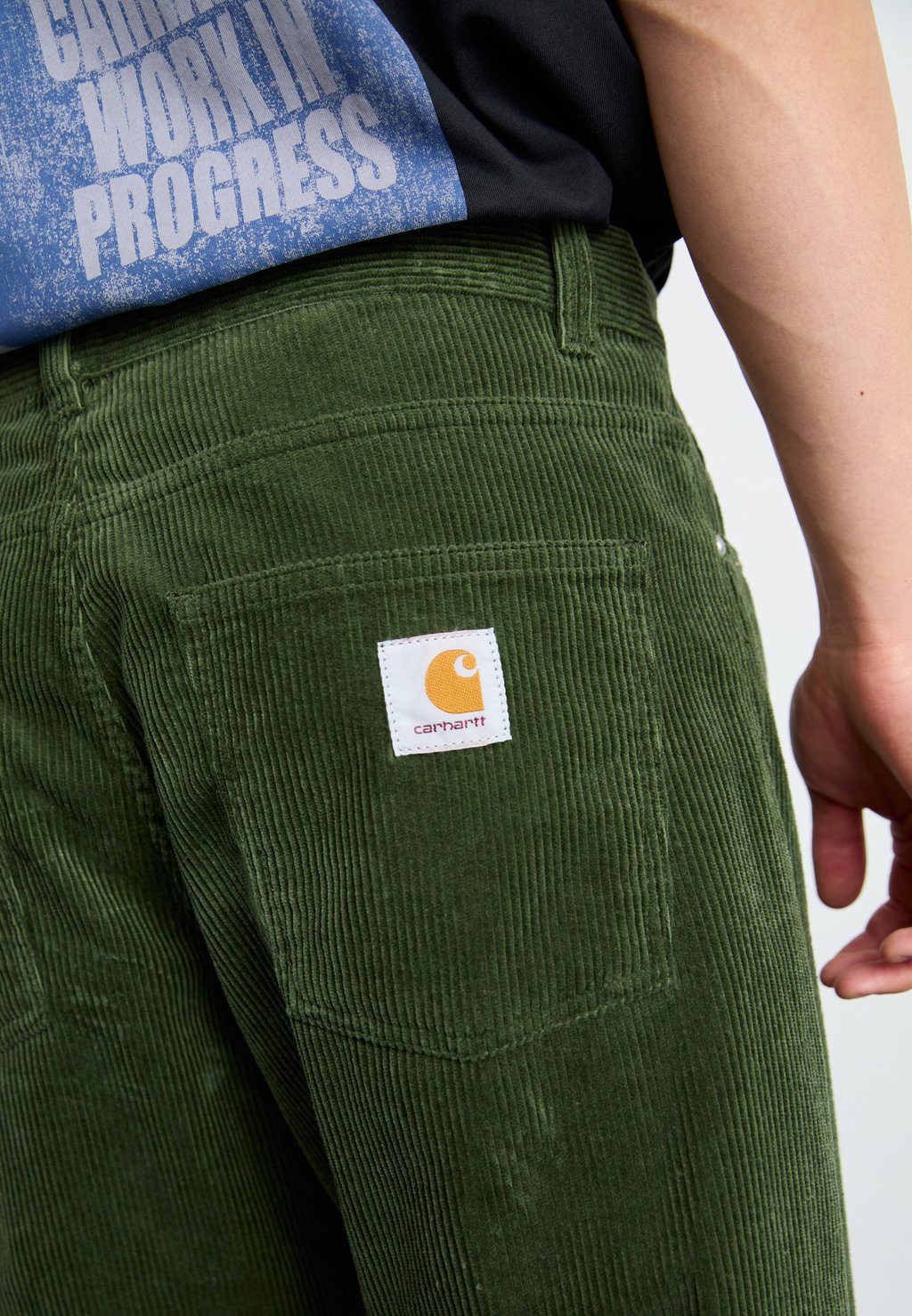 Брюки NEWEL PANT COVENTRY Carhartt WIP, темно-зеленый 
Брюки NEWEL PANT COVENTRY Carhartt WIP, темно-зеленый