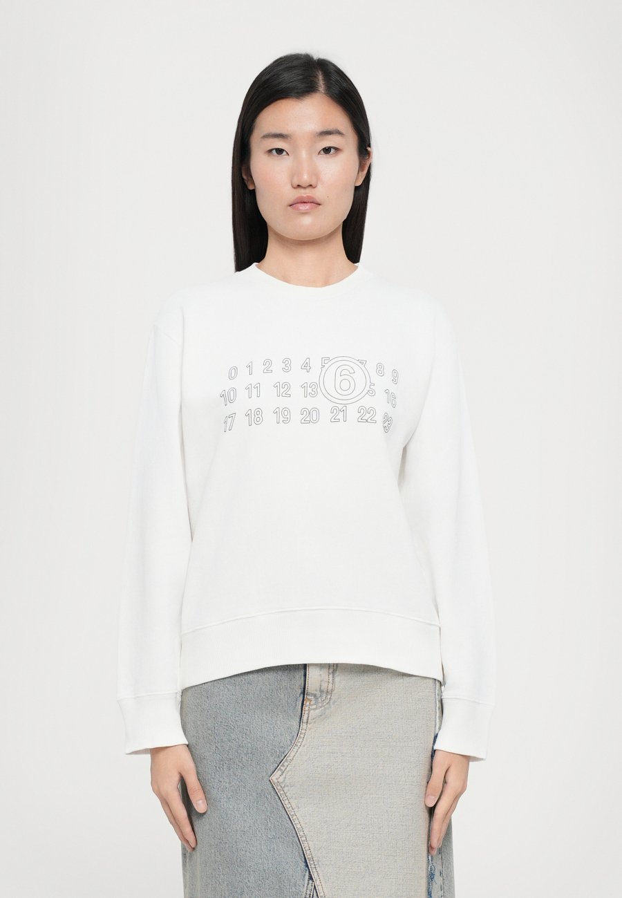 Толстовка MM6 Maison Margiela Sweatshirt, Off White/Off-White
Толстовка MM6 Maison Margiela Sweatshirt, Off White/Off-White